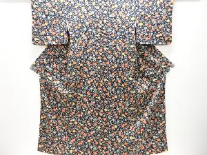 菊唐草模様小紋着物